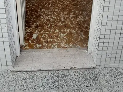 ALQUILER-VILLA LUZURIAGA-2 AMB.+PATIO+LAVADERO- PB -SIN EXPENSAS-ZONA UNIVERSIDAD LA MATANZA  