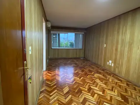 Santiago Gadea 3300