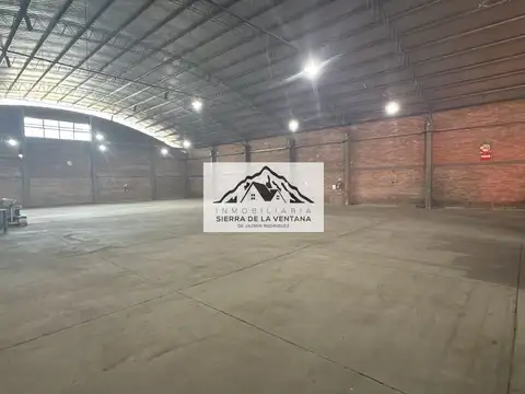 Galpón en alquiler de 3100m2 ubicado en Barrio Noroeste