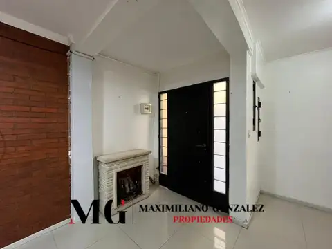 Depto Tipo Casa en Venta de 4 ambientes