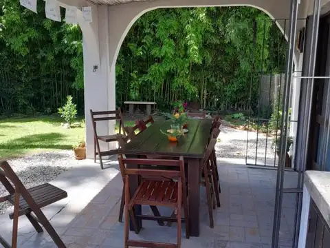 Casa en alquiler, 4 dormitorios, Pinares.