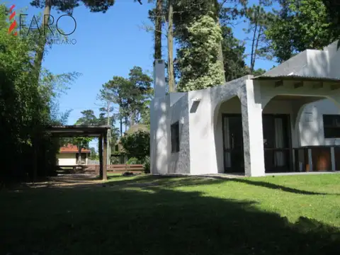 Casa en Alquiler de 4 dormitorios