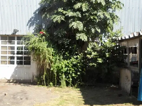Galpon en Venta en Pablo Nogues, USD 55.000