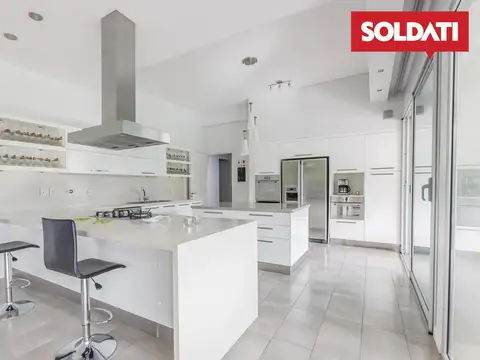 Casa en Alquiler en Estancias Del Pilar, USD 3.700