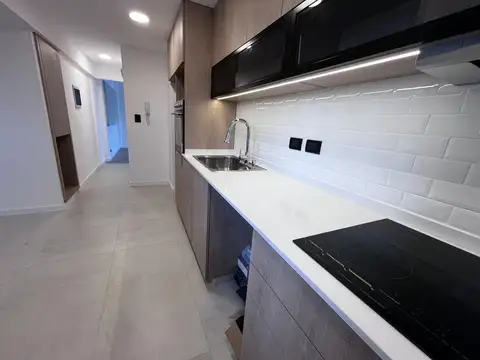 Departamento 4 amb en Olivos Reciclado Completamente Cochera y Baulera