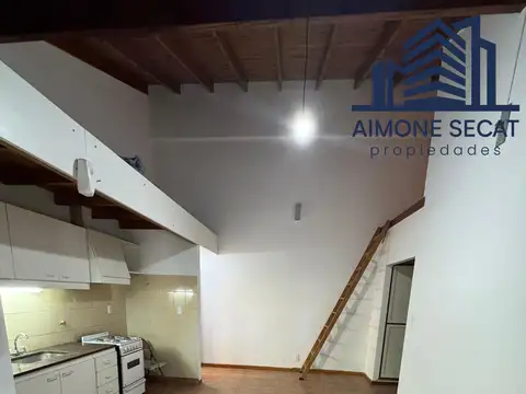 Depto Tipo Casa en Alquiler de 1 dormitorio