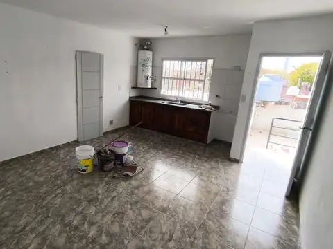 ALQUILER DPTO 3 AMBIENTES EN LLAVALLOL