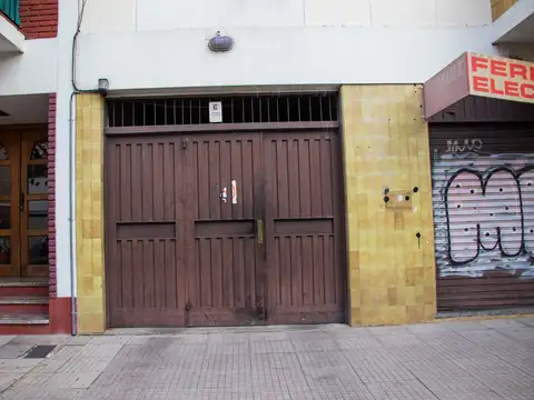 José León Cabezón 2400