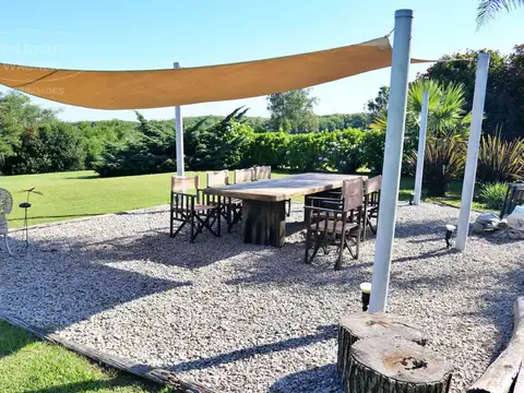 Mansion en el Delta | Isla Santa Monica | Al Rio San Antonio | 10 personas