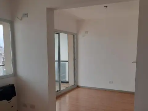 Departamento en Alquiler en Martín, $ 450.000