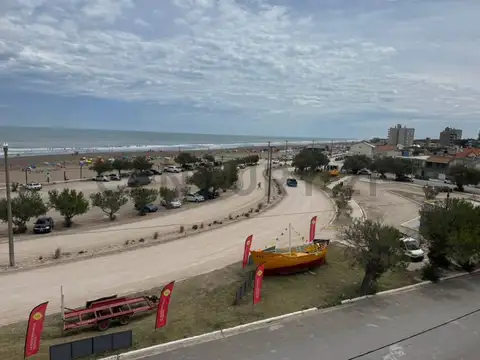 Departamento en Venta en Claromeco, USD 200.000