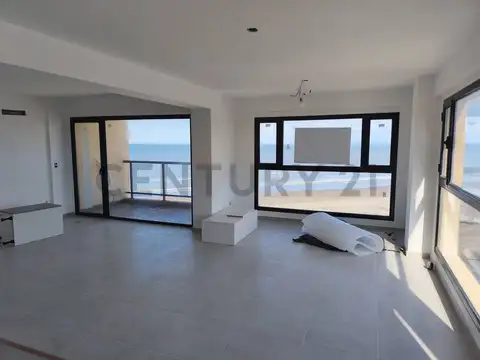 Vendemos departamentos en construcción frente al mar de Claromecó. Amplia financiación