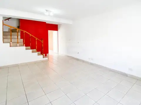 Casa en Alquiler de 2 dormitorios