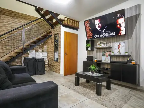 Depto Tipo Casa en Venta 20 años