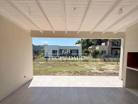 Casa en Venta en Pilar del Este - San Ramon, USD 145.000