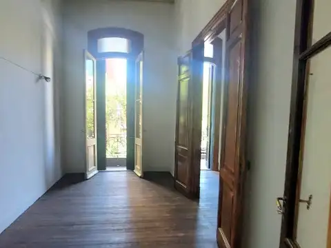 Depto Tipo Casa en Alquiler 57 años