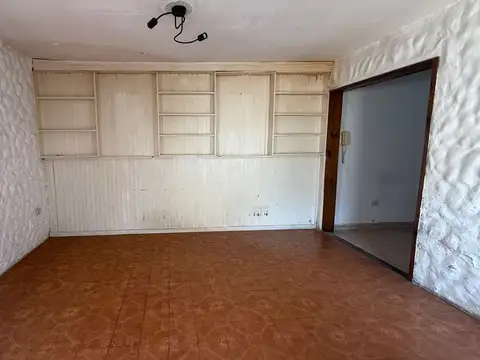 Depto Tipo Casa 3 ambientes con 1 baño