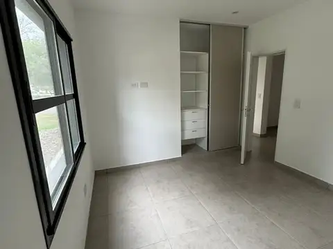 Casa en Alquiler 1 año