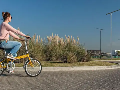 Terreno en Venta en Guillermo E Hudson, USD 73.000