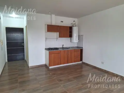 Departamento en Alquiler en Belen de Escobar, $ 400.000