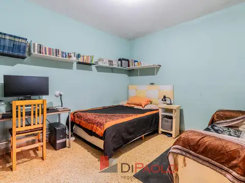 Depto Tipo Casa en Venta en Santos Lugares, USD 79.000