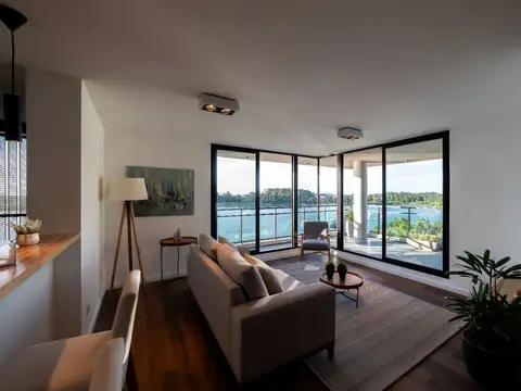 Apartamento venta 3 dormitorios 2 baños terraza de 25m2 con vista al lago.
