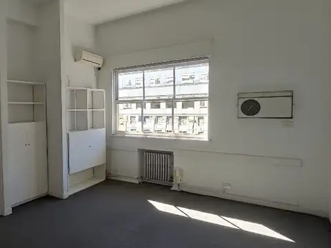 Oficina en Venta 50 años