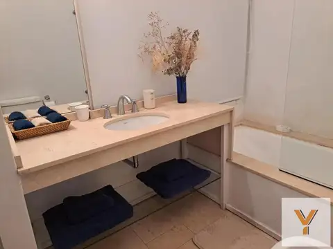 Depto Tipo Casa en Venta de 1 dormitorio