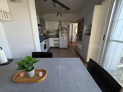 Departamento en Alquiler con 2 cocheras