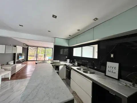 Casa en Venta de 6 dormitorios