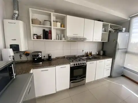 Departamento 3 ambientes con 2 baños