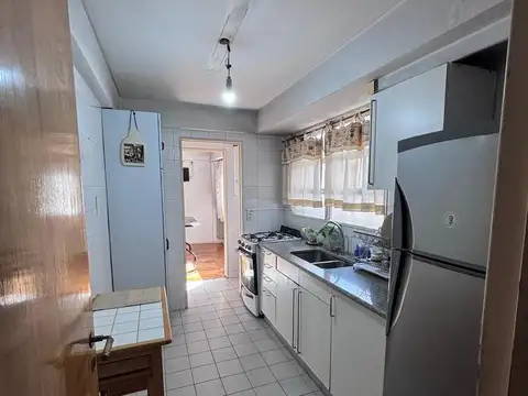 Departamento 4 ambientes con 2 baños