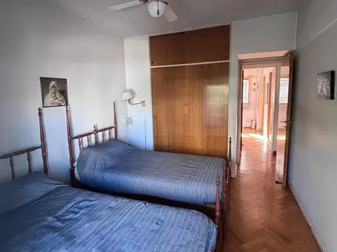 Departamento 4 ambientes con 2 baños