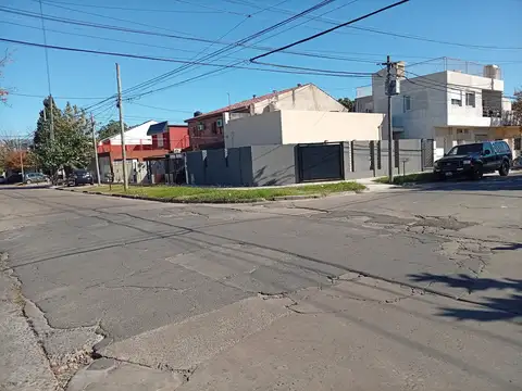 CASA PH TOTALMENTE INDEPENDIENTE A NUEVO