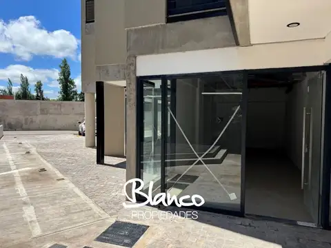 Agora I - 46 Plaza 100