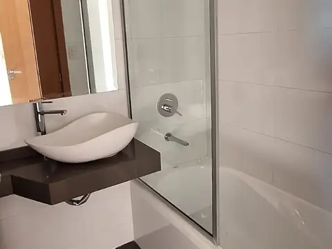 VILLA DEVOTO.JOSE CUBAS 4500. UNIDD 3 AMB.PREMIUN BAJISIMAS EXPENSAS. TERCER PISO FRENTE