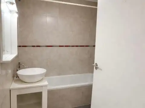 Departamento en Venta en Monte Castro, USD 72.000