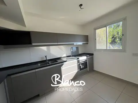 Departamento en Alquiler de 4 ambientes