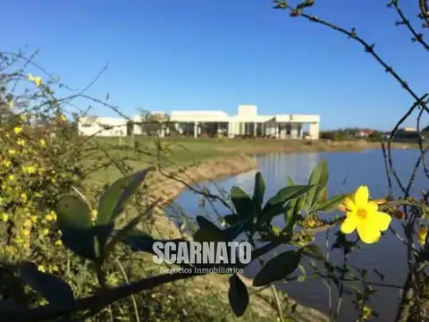 Venta de Terreno en Horizontes al Sur