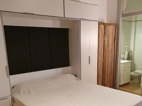 Avenida Rivadavia 1500