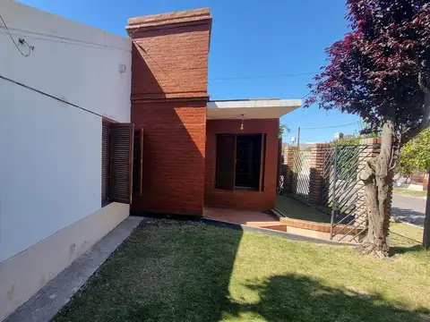 Casa en Alquiler de 3 dormitorios