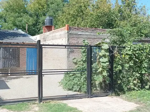 Venta – Casa – a refaccionar – Carlos Spegazzini