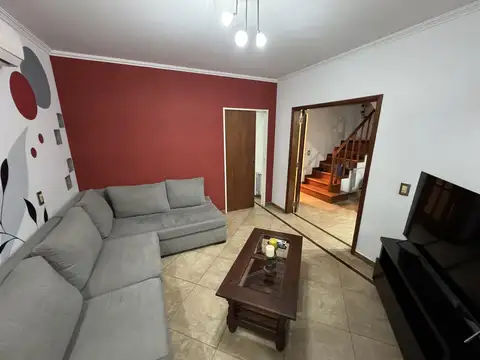 Pje. Ceres  al 3000