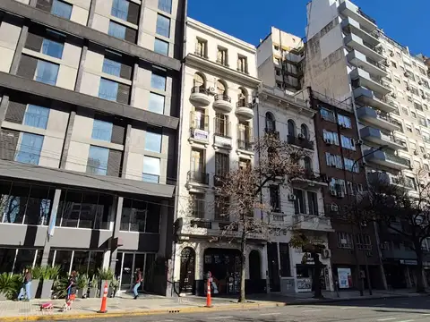 Avenida Rivadavia