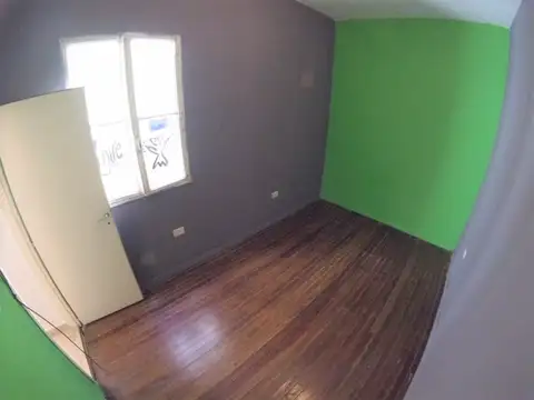 Depto Tipo Casa 2 ambientes con 1 baño