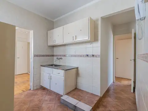 Departamento 5 ambientes con 1 baño