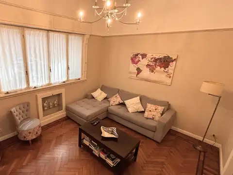 Depto Tipo Casa en Venta 50 años