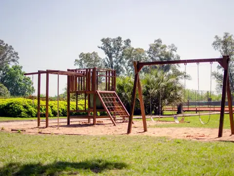 Terreno en Venta en Francisco Álvarez, USD 77.000