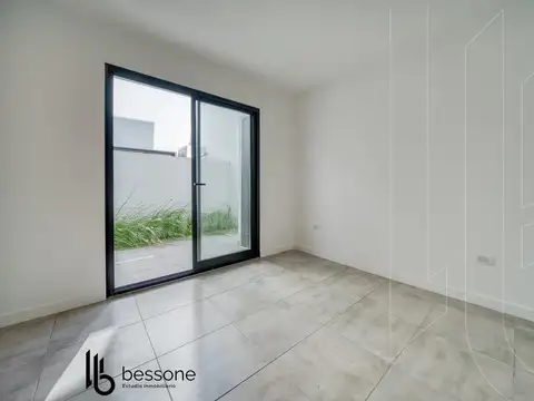Depto Tipo Casa en Venta en San Jose, USD 79.900