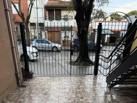 Depto Tipo Casa en Venta de 2 ambientes